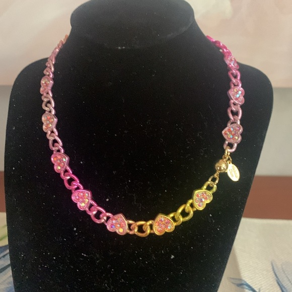 Beautiful magnetic necklace - Picture 2 of 5